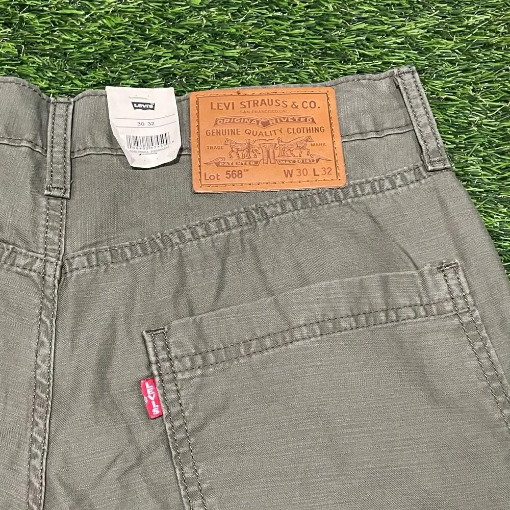 Levi's Cargo Pants - Picture 4 of 8